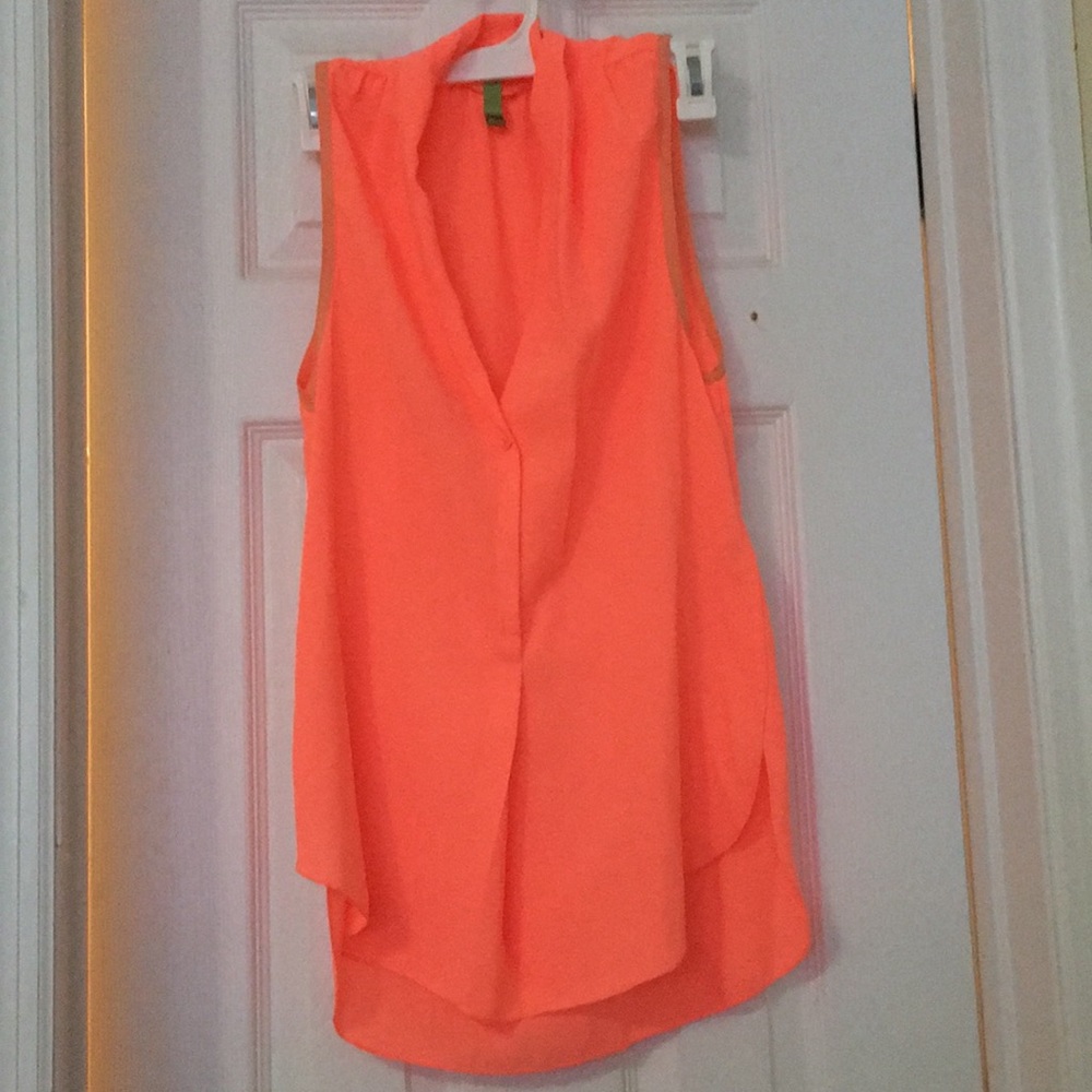 Wilfred Top